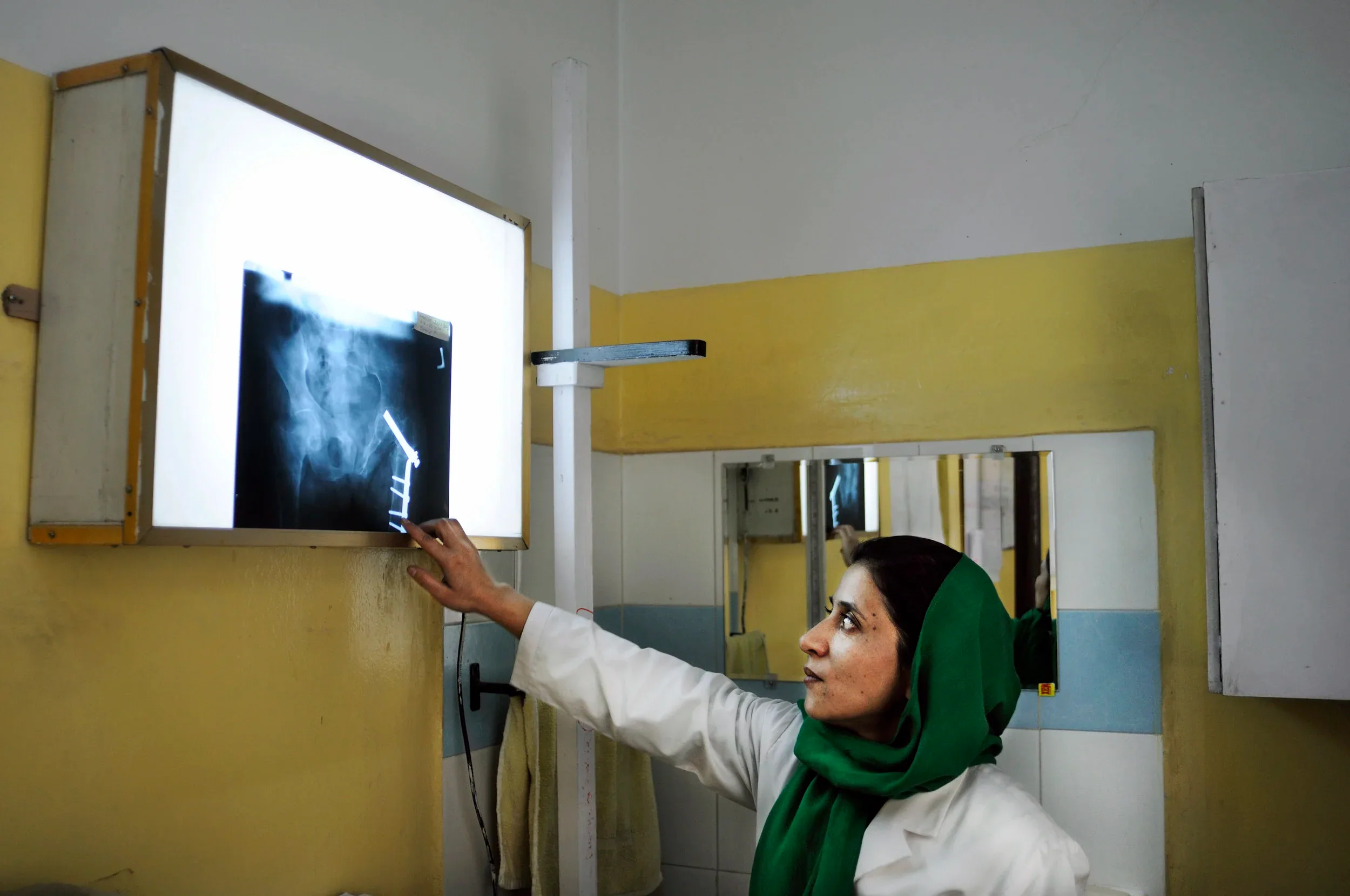 ICRC, Kabul orthopaedic centre, 2011. Photograph 15 of 29.